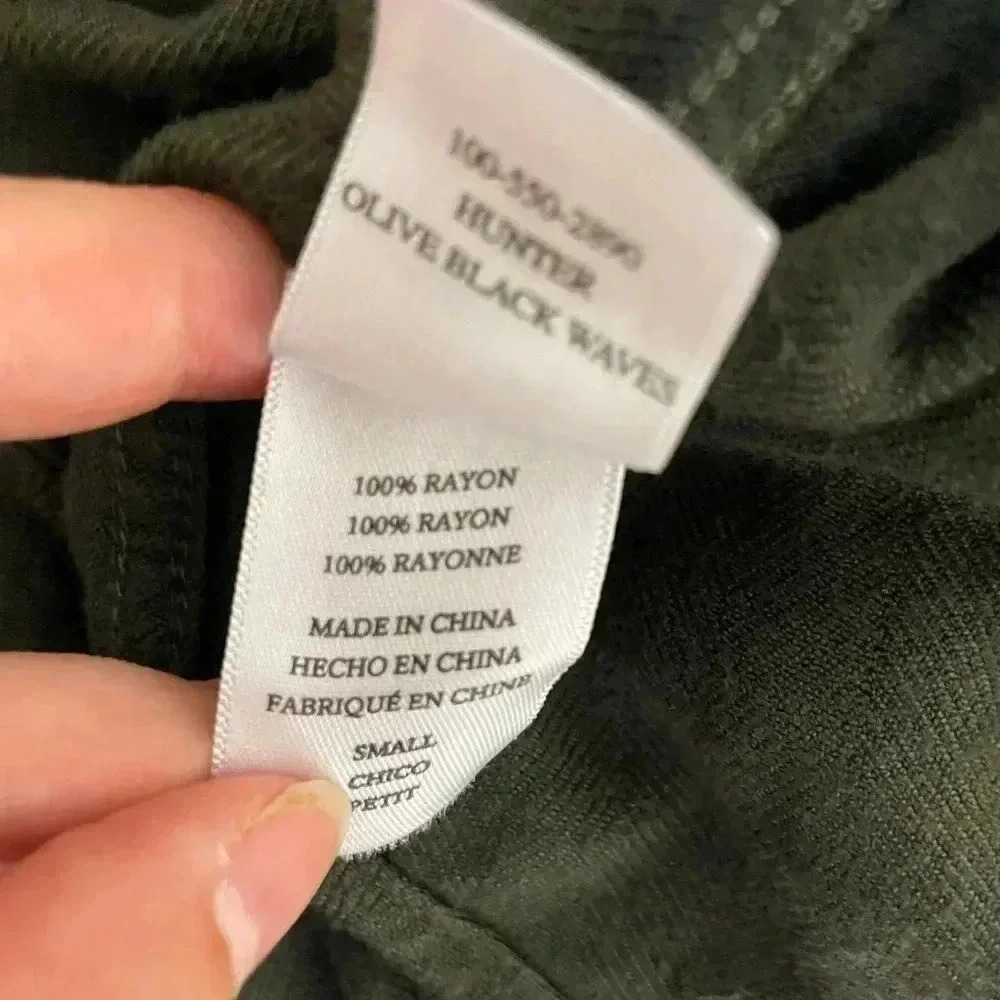 Rails Hunter Olive Black Waves Tie Dye Rayon Button Down Shirt Small - Picture 6 of 7
